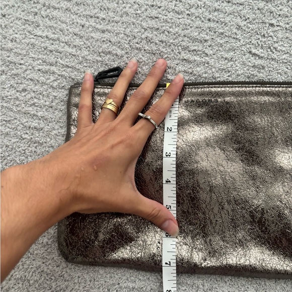 Marc Jacobs Shimmering Silver Pouch - Picture 4 of 4